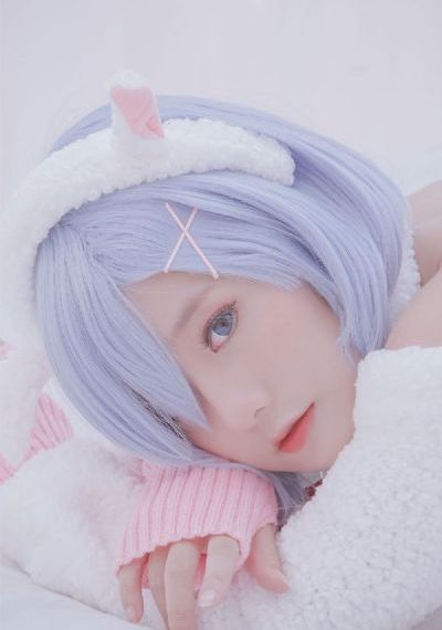 年幼的嫂子在线_4K在线观看视频