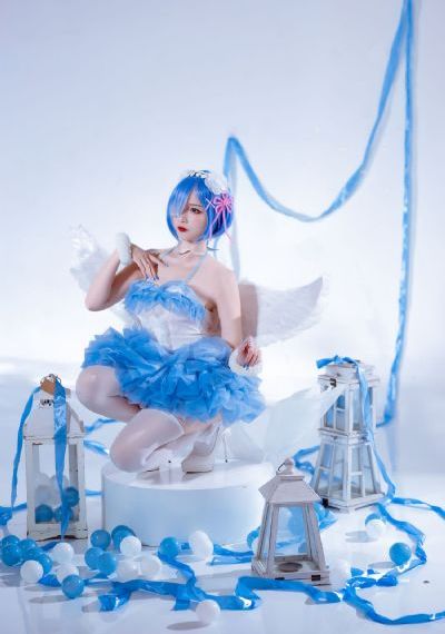 色男人皇宫_BD英语动漫免费观看