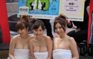与亲女乱之欧阳兰合集_720BD在线观看