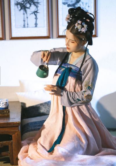 蜜蜂成熟时_蓝光手机在线观看