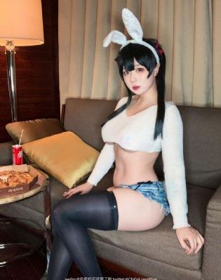 隔壁老师电影_DVD高清在线观看